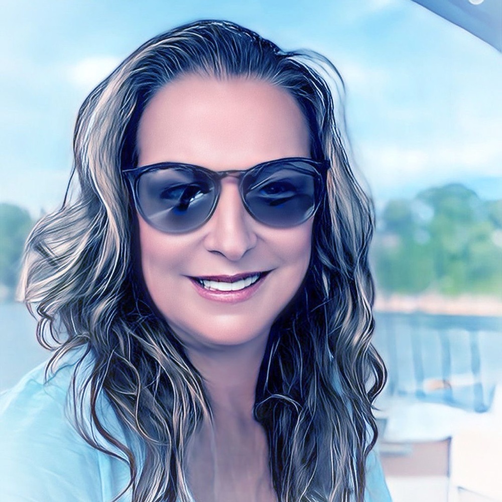 Meet your Posher, Connie